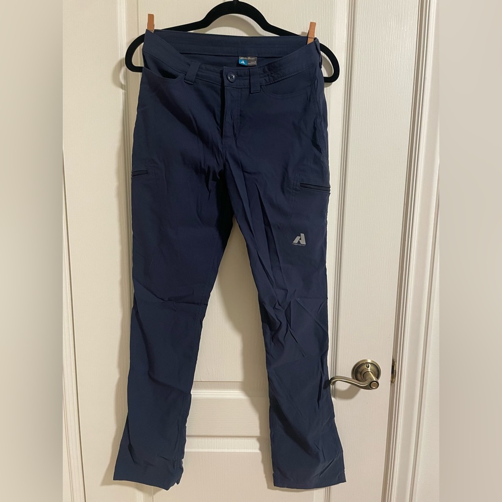 Eddie Bauer Hiking Pants Woman’s Size 4  Navy Blue